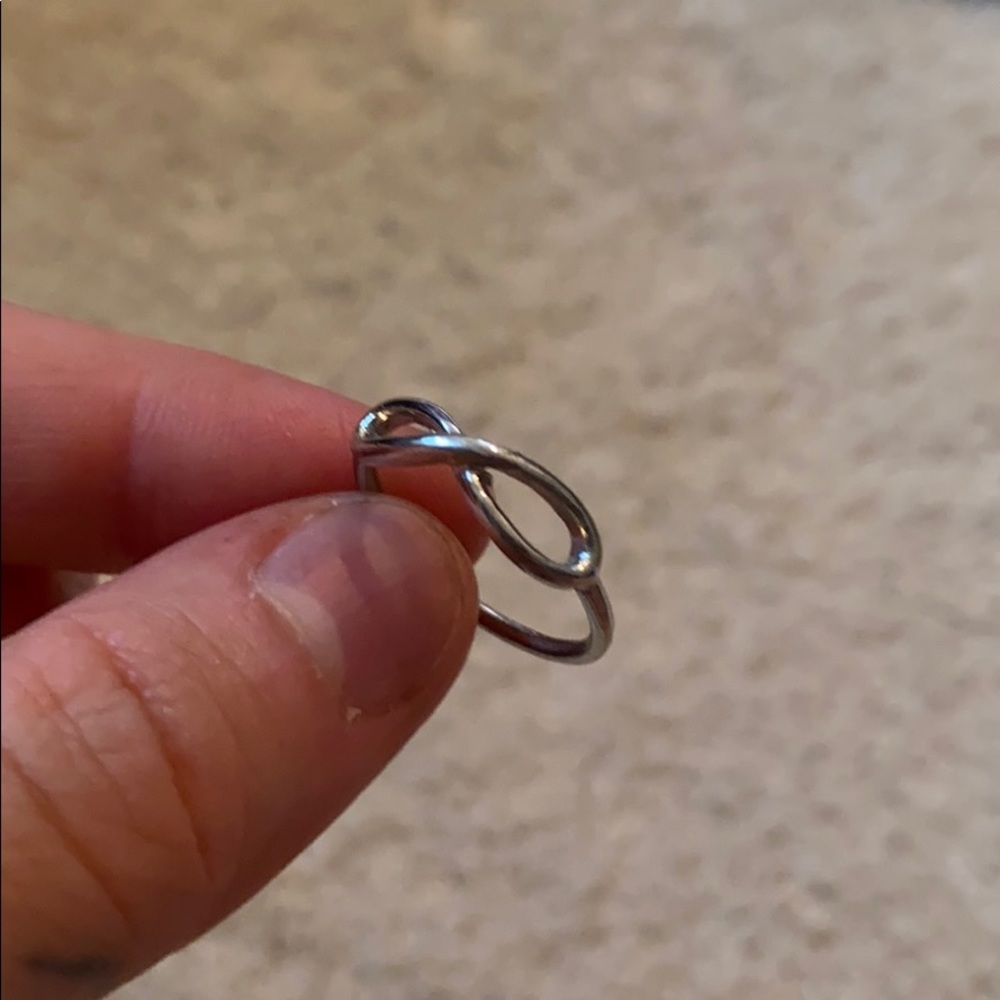 Silver infinity ring - Picture 2 of 3